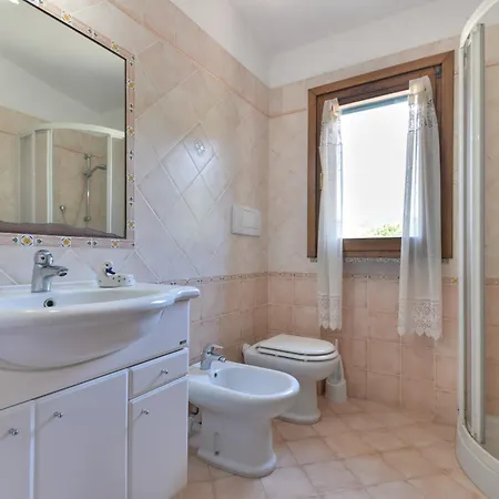 Casa Neda Daire *